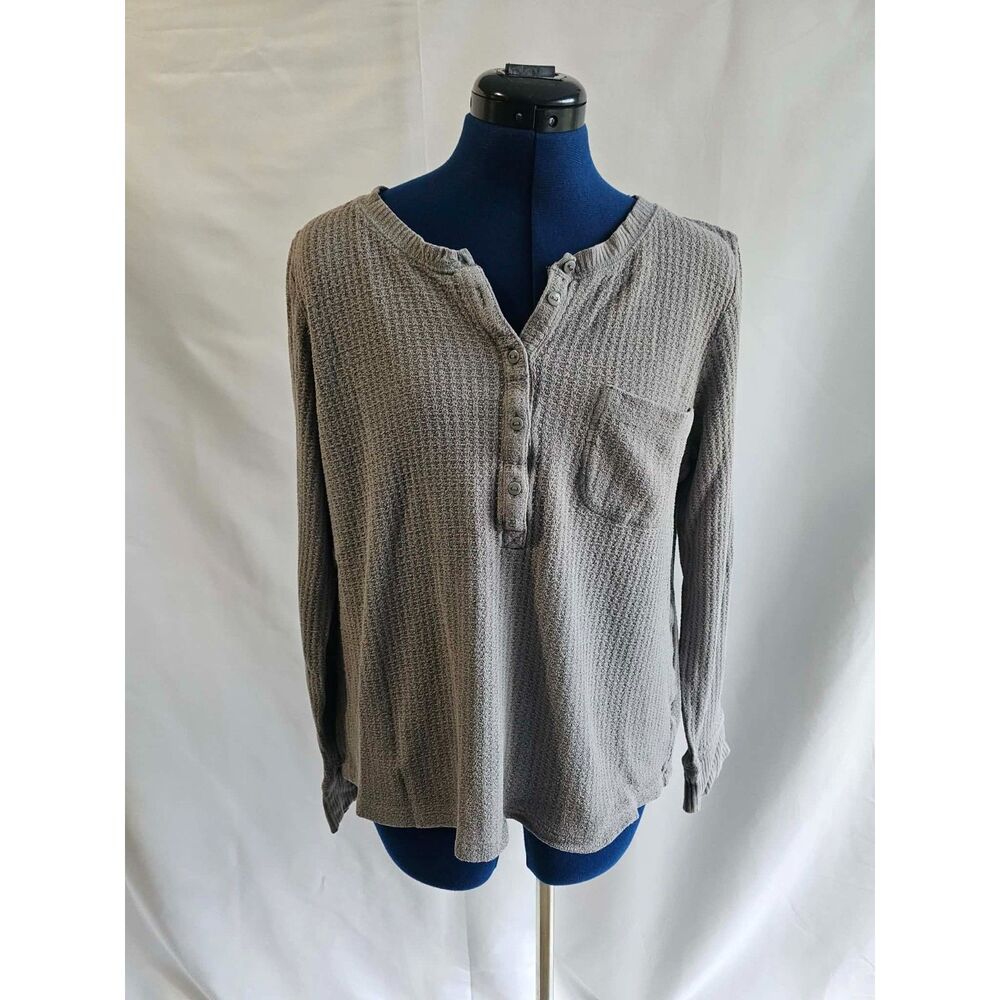 Minimalist J.Crew Gray Textured Henley Top L